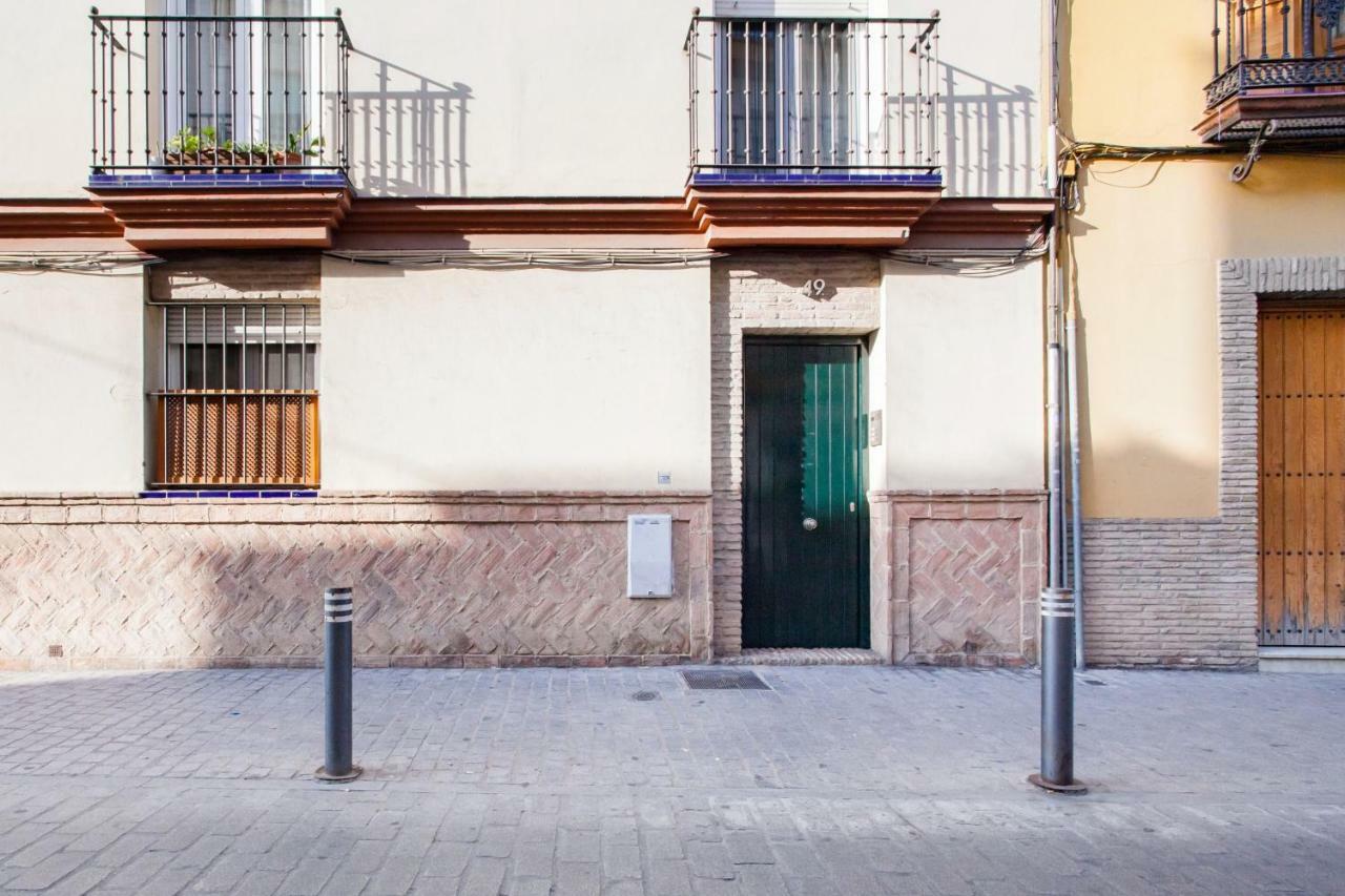 Atico Santa Marina Apartment Sevilla Bagian luar foto